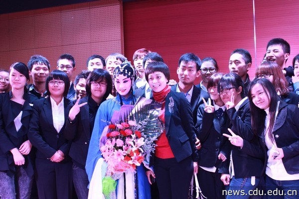 20121121100728n9117D4UpN_full.jpg 20121121100728n9117D4UpN_full.jpg
